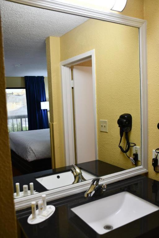 Baymont By Wyndham Macon I-75 Exterior foto